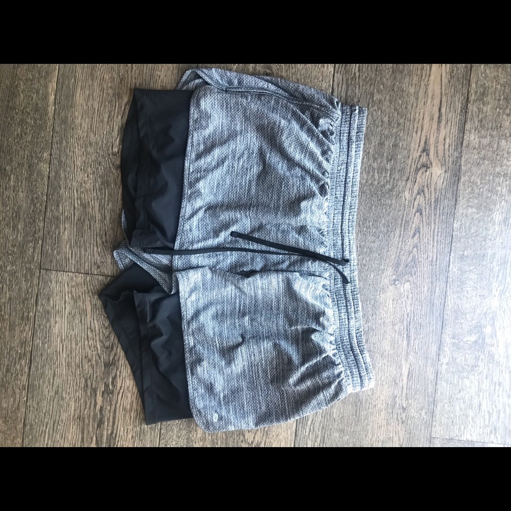 WOMANS WORKOUT SHORTS!💞